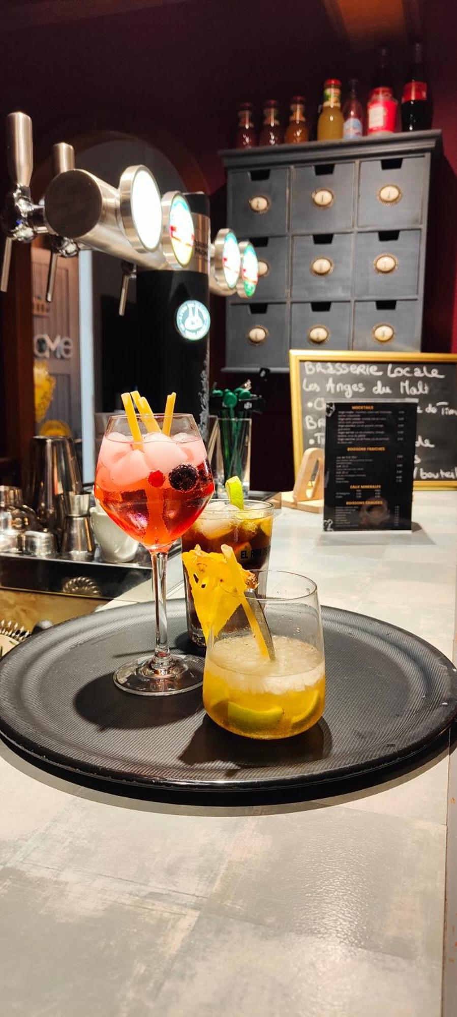 Hotel Spa & Restaurant O Pervenches Chambery Bagian luar foto