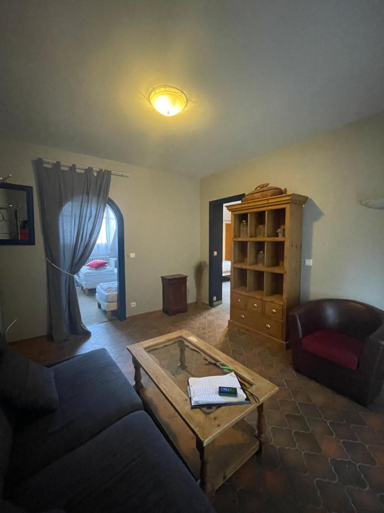Hotel Spa & Restaurant O Pervenches Chambery Bagian luar foto
