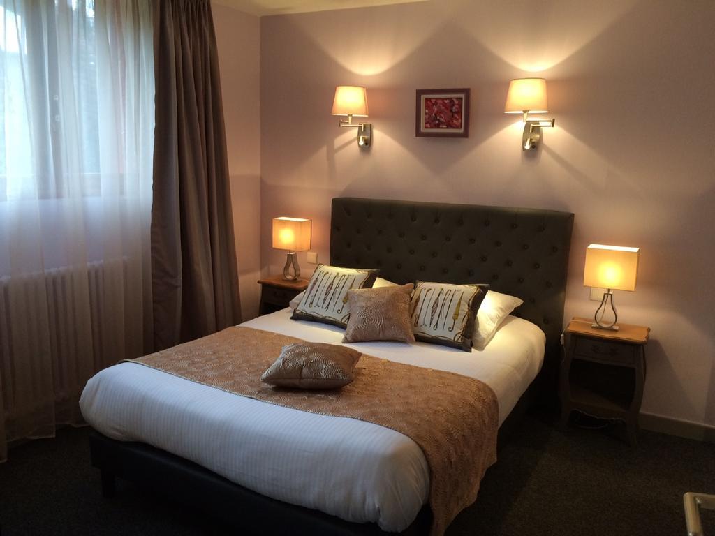 Hotel Spa & Restaurant O Pervenches Chambery Bagian luar foto